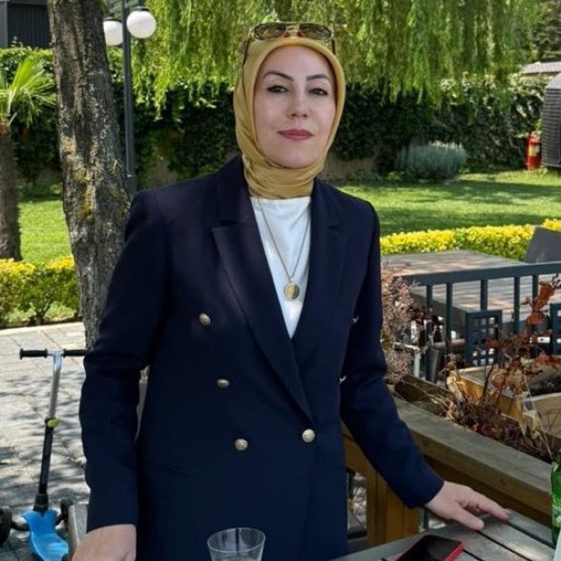 AYŞE EMLAK